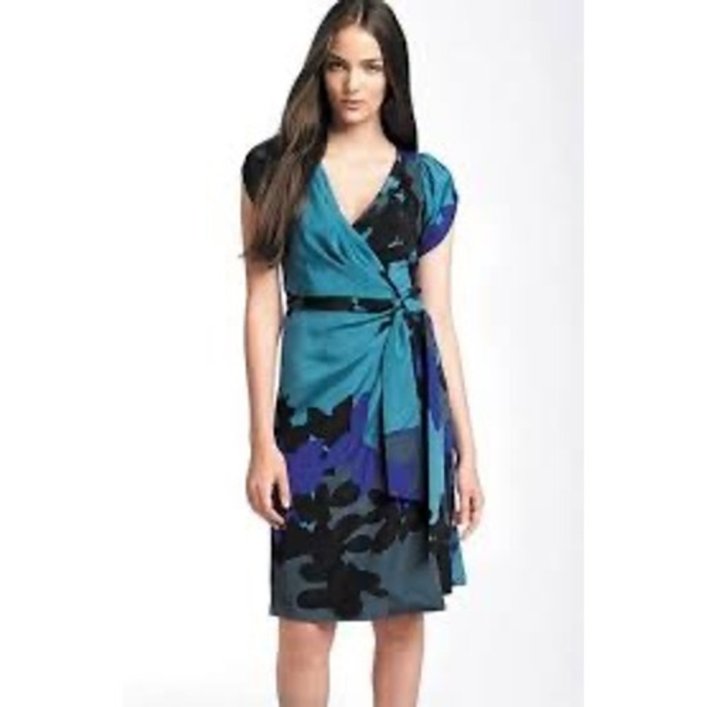 Diane von Furstenberg Silk Wrap Dress Teal Blue Black Floral Short Sleeve 10